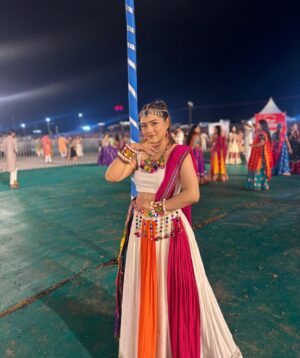 Akanksha Dhalani Instagram - āChaniya choli on, world offāāØ