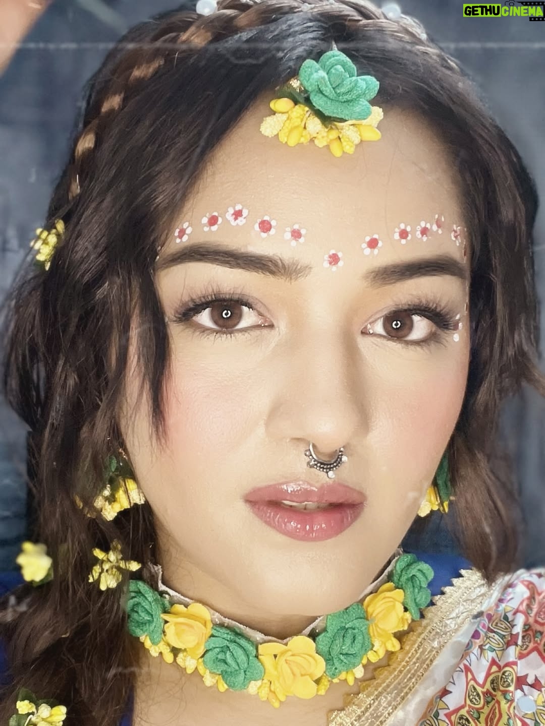 Akanksha Dhalani - 3 Likes - “radha - krishna🌸
An eternal love story”💙