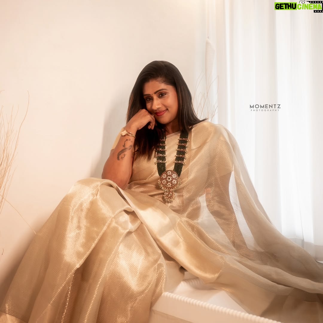 Akila Krishnan - 362 Likes - ❤️Style is a way to say who you are without speaking.❤️.....

Saree @v2trendz 
Designer @jes__boutique__ 
Jewellery @mint_more2024 
📸 @momentzstudio 
Mua @theprincessmakeoverartistry 

#insta #reelkarofeelkaro #video #reelsindia #likeforlikes #reelsviral #instalike #photooftheday #foryoupage #beautiful #art #motivation #exploremore #style #post #repost #funny #beauty #likesforlike #bollywood #model #makeup #likes #viralpost #travel #youtube #k #nature #life #wedding