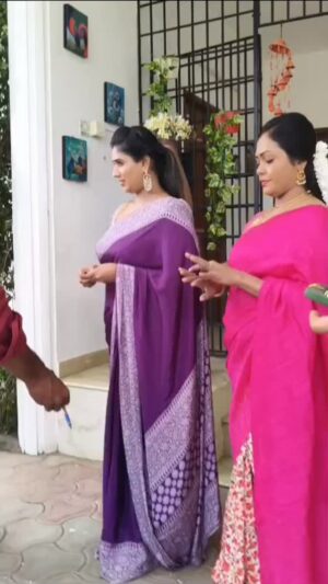 Akila Krishnan Instagram - On set #mounampesiyathey 🫰making video ❤️ #zeetamil #akilakrishnan #amaravathi