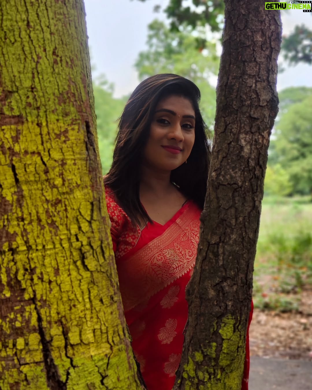 Akila Krishnan - 234 Likes - Take the time to enjoy the little things, for one day you may look back and realize they were the big things🫰

 Blouse @papilioforyou

Swipe🔙❤️

#trending #viral #instagram #explorepage #explore #instagood #love #reels #fashion #fyp #trend #follow #like #photography #trendingreels #india #instadaily #tiktok #foryou #followforfollowback #likeforlikes #trendingnow #reelsinstagram #memes #style #photooftheday #viralpost #music #viralvideos #instalike