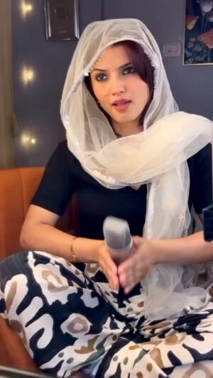 Akshita Dwivedi Instagram - Kesa Laga Gaana š
#akshitadwivedi #india #akshitarmy #acting #act #explore #reels #reelsinstagram #viral #viralreels