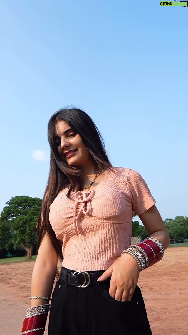 Akshita Khera - 26.5K Likes - ❤️❤️
#instagramnewfeature
#explore
#viralvideos
#sajna