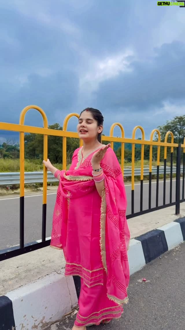 Akshita Khera - 27.3K Likes - 🩷🩷

Suit by 👉🏻 @fashion4you1998