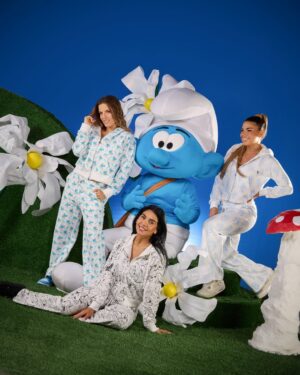 Alejandra Baigorria Instagram - Un aƱo mĆ”s, lo logramos. š„
Desde PerĆŗ, seguimos marcando historia con alianzas internacionales que nos llenan de orgullo. Hoy les presentamos oficialmente nuestras nuevas colecciones Pitufos y Nickelodeon, de la mano de Paramount Pictures, una franquicia internacional de gran renombre que hoy forma parte de nuestro portafolio.
Esta colección celebra no solo la llegada de la nueva pelĆcula, sino tambiĆ©n nuestro compromiso constante por seguir llevando el diseƱo peruano a escenarios globales.
š La preventa ya estĆ” activa en nuestra web, y desde este viernes 11 estarĆ” disponible en todos los Ripley a nivel nacional.
Vayan preparando su selfie pitufo šø, porque esto reciĆ©n comienza⦠y viene mucho mĆ”s. š
#alejandrabaigorria #pitufos #nickelondeon