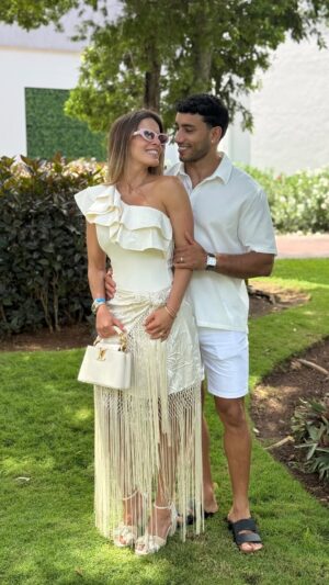 Alejandra Baigorria Instagram - Quien más se identifica con nosotros? @saidpalao_fit etiqueta a tu pareja 😂
#jokes #married #love