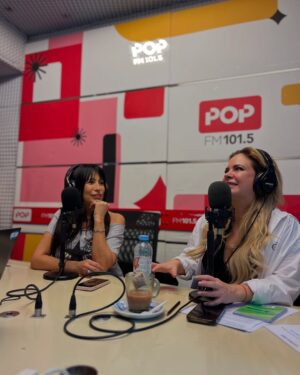 Alejandra Maglietti Instagram - BIENVENIDA @marixaballi A ARRIBA BEBÉ ❤️🔥
La amis @alemaglietti se va preparando para recibir al beibi y arrancamos la #adaptación junto a Marixxxxxa 🎉