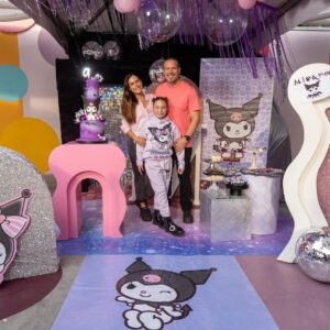 Alejandra Sandoval Instagram - Momentos Felices y Detalles del CUMPLE 🎂de MIRANDA💖
.
🎀 @victoriasparty_ 
🎂 @yolandacakefactory 
🎁 @tufiestainfantilcaracas 
🍕 @roccolanopizzas
📸🎥 @photocaracas.ve