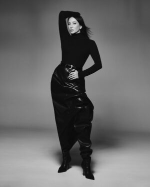 Alika Smekhova Instagram - Продолжение следует ❤️
Photo: @damir_zhukenov
MUAH @ekaterina_trishkina_
Style: @krisnekrasova
Style assistant: @just.sveta