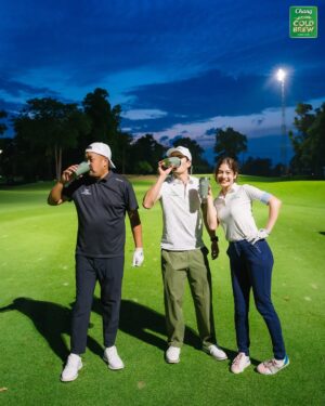 Alisa Kunkwaeng Instagram - Night Golf มันทั้งคูล ทั้งสนุกมาก ⛳️🌙💖
กิจกรรมสุดปัง Chang Cold Brew Cool Club presents Chang Club Championship 2025 จัด Night Golf ครั้งแรก ที่ Flora Ville Golf & Country Club 🎉
สนามดี ก๊วนสนุก และมุมถ่ายรูปคือดีย์ทุกหลุม!
ไม่ใช่แค่กีฬานะ… แต่นี่คือ กอล์ฟไลฟ์สไตล์ ที่มะปรางหลงรัก 😍🎶
#ChangColdBrewCoolClub
#ChangClubChampionship2025
#alrisaagolf #alrisaagolfing