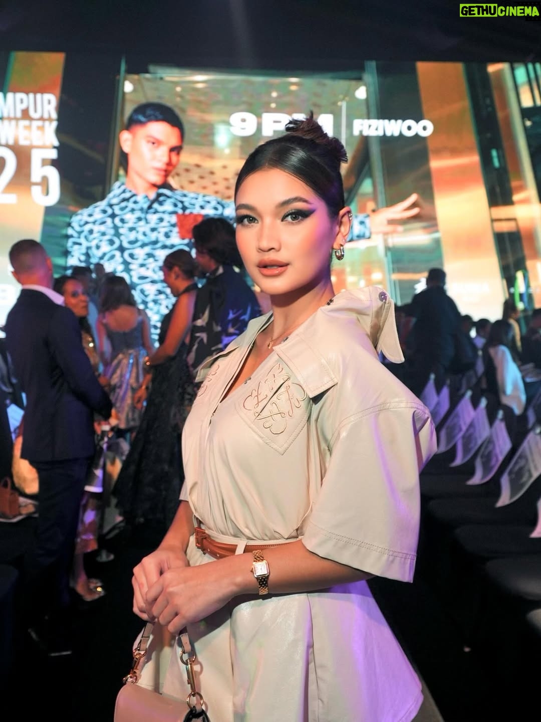 Alya Iman - 3 Likes - The art, culture, designs, all! 
Love everything about @fiziwoo’s show @klfashionweek ✨