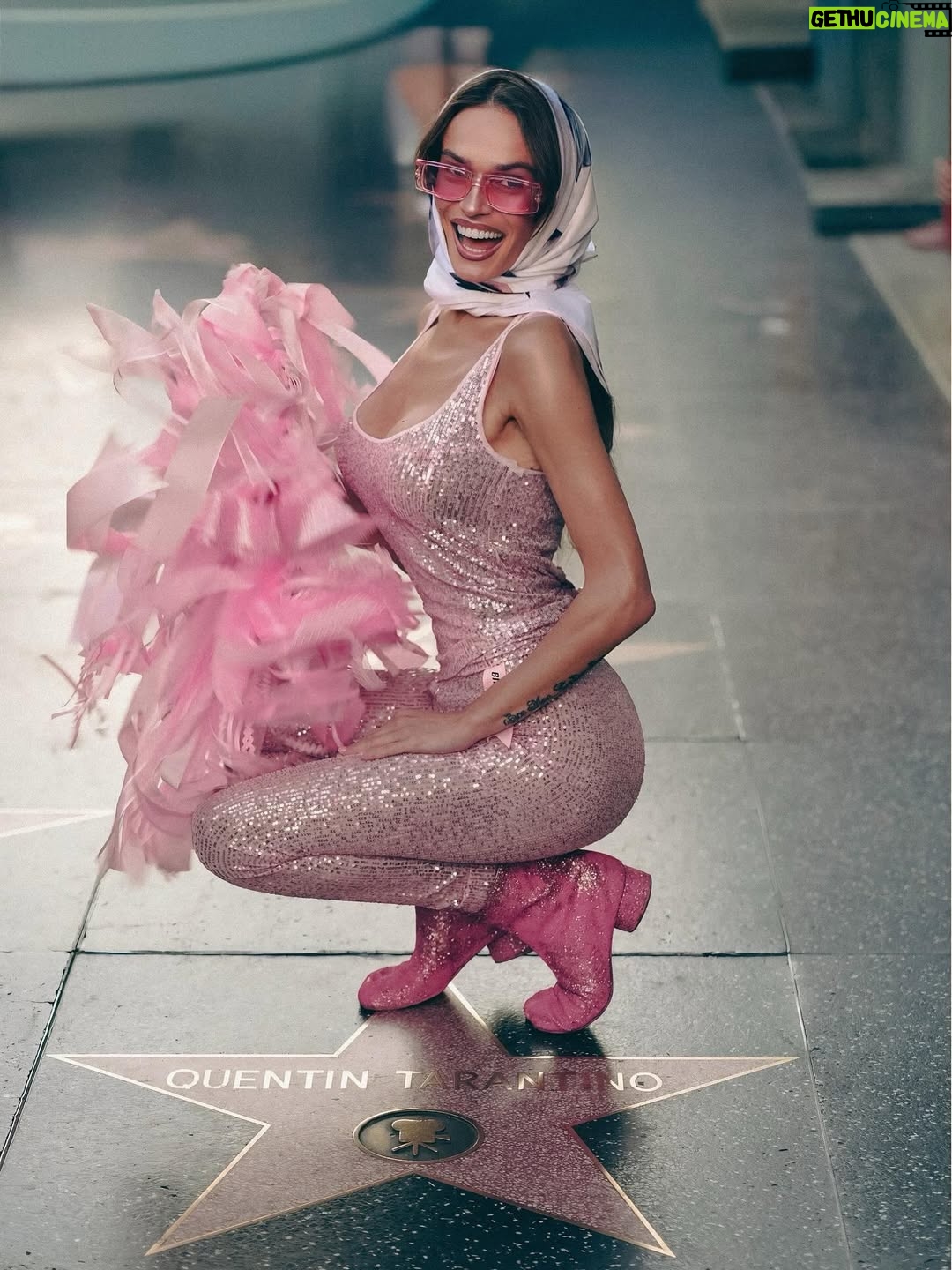 Alyona Vodonayeva - 3 Likes - Freakier Friday 💖

Photo: @photographer.anastasiia