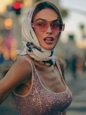 Alyona Vodonayeva Instagram - Freakier Friday 💖
Photo: @photographer.anastasiia