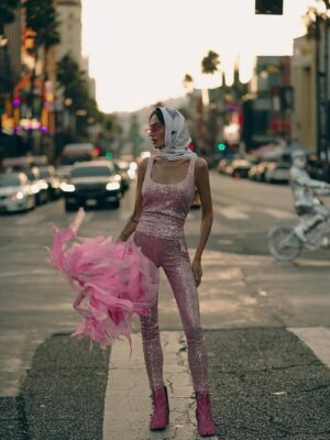 Alyona Vodonayeva Instagram - Freakier Friday 💖
Photo: @photographer.anastasiia