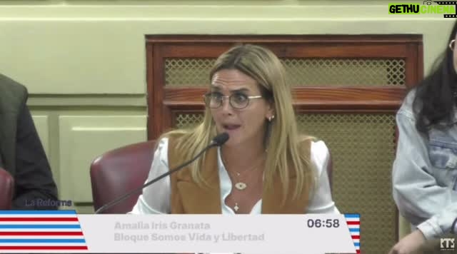 Amalia Granata - 6.3K Likes - El bloque Somos Vida y Libertad luchando por la gente!!!!! solos!!!!!!! contra viento y marea, contra la casta inmunda de Pullaro