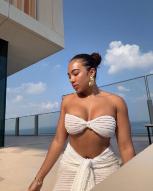 Amanda Du-Pont Instagram - 🤞🏽