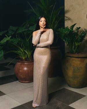 Amanda Du-Pont Instagram - Let God Cook 🎂 most wholesome birthday!
📸 @pedrothe3rd
🎂 @thebakingbox_001
💄 @khosis
🎁 @lelive.africa