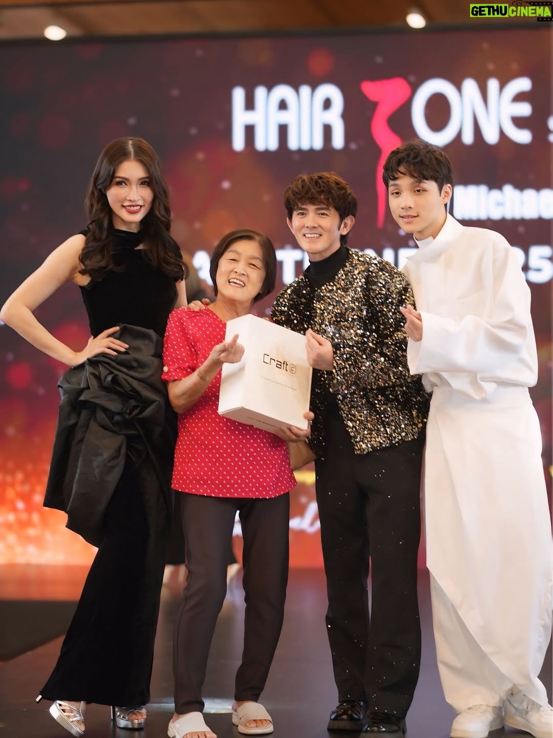 Amber Chia - 1.5K Likes - 我的小男友，太帅了🤩
My little boyfriend, too handsome already 🔥
Mummy is super proud of you @ashtonwongjw — what an amazing show! 👏
Big congratulations @michaelpoh @hairzonestudiobymichaelpoh and thank you once again for having us.❤️
Outfit love: @behati.my 🖤