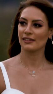 Actress Amie Sultan HD Photos and Wallpapers September 2025