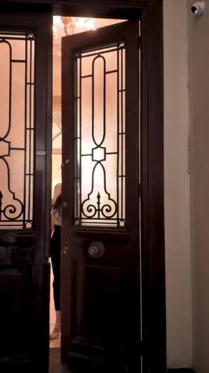 Amie Sultan Instagram - إيمي سلطان، مش بس راقصة... دي حكاية فن وشغف ومسرح.
ودلوقتي حكايتها بقت محفوظة ومتوثقة بالكامل معانا في Digitised.
من العروض للحوارات، كل لحظة اتحولت لأرشيف رقمي.
Amie Sultan is more than a dancer, she's a story of passion, art, and stage.
Now, her journey is digitally preserved with us at Digitised.
From performances to interviews, every moment is archived.
#DIGITISED #heritage #توثيق #تراث #egypt #مصر #ايمي_سلطان #amiesultan #tarabcollective #taqseeminstitute