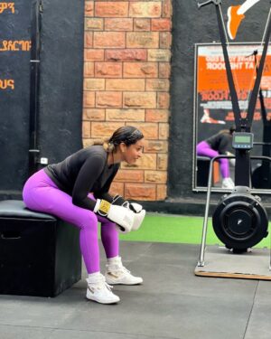 Amleset Muchie Instagram - @fitnessforhabesha @sweatboxapg 💪🏾