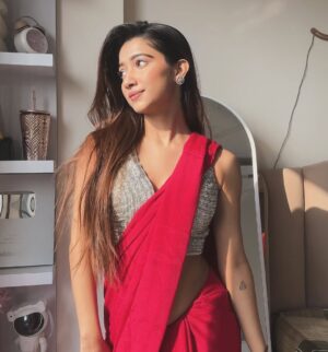 Amrita Khanal Instagram - Aaye Hayee🤍✨
#amritakhanal #amritafam #instagram #foryou #explore #loveyouall
