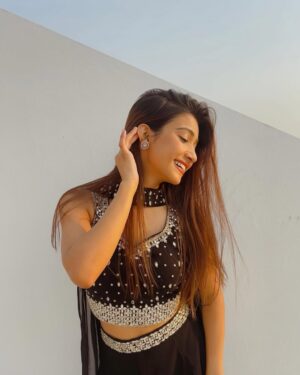 Amrita Khanal Instagram - Tere Naina 🖤✨
#amritakhanal #amritafam #instagram #explorepage #foryoupage #explore #foryou #loveyouall