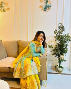 Amrita Khanal Instagram - Happy Diwali 🪔✨
May this festival be a new beginning for happiness, success, and peace in your life.
#amritakhanal #amritafam #instagram #explore #foryou