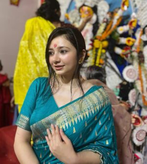 Amrita Mishra Instagram - Subho Bijaya Dashami š
