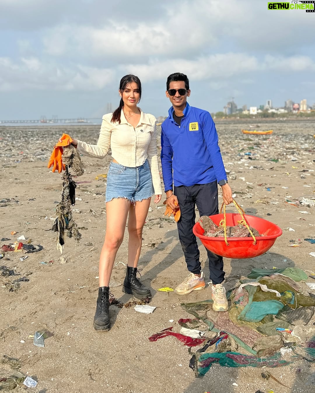 Amy - 41K Likes - Today I am celebrating my birthday with the incredible people @beachpleaseindia - founded by @kalambemalhar. 

A beach cleanup is a reminder that the planet reflects us. That every wrapper we throw, every choice we make, echoes somewhere …in the waves, in the sand, in the lives of animals who never asked for this.

It’s a reminder that healing doesn’t always look big or glamorous. Sometimes it’s bending down, picking up someone else’s mess, and realizing, this is our shared home. I might come now and then, but these guys have been coming every week for 7 years; picking up other people’s trash. The situation is dire, but this starkly reminds me that change begins with US.

Happy birthday to me; softer, smarter, stronger than ever and starkly aware that we need to be the change we want to see.