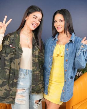 Amy Instagram - What a wonderful chat with the amazing @sunnyleone discussing all things animals, kindness and ethics today 💚 for @kindnesswithamy
#Podcast #KindnesswithAmy #SunnyLeone