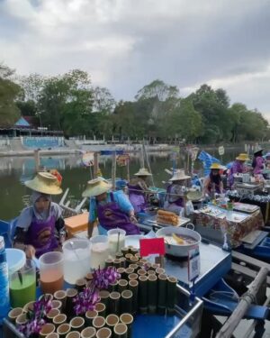 Amyra Rosli Instagram - #BismillahiMasyaAllah
Ehh x boleh jadi ni..confirm akan repeat Hatyai lg. Semua foods sedaaaaap 🤤
Thank you sayang @amarbaharin for an absolutely incredible vacation🤍🤍