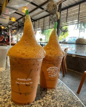 Amyra Rosli Instagram - #BismillahiMasyaAllah
Ehh x boleh jadi ni..confirm akan repeat Hatyai lg. Semua foods sedaaaaap 🤤
Thank you sayang @amarbaharin for an absolutely incredible vacation🤍🤍