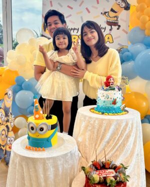Amyra Rosli Instagram - #BismillahiMasyaAllah
Happy Birthday anak solehah mommy 💛