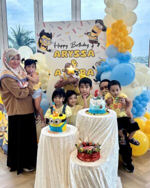 Amyra Rosli Instagram - #BismillahiMasyaAllah
Happy Birthday anak solehah mommy 💛