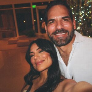 Ana Brenda Contreras Instagram - Bday girl 🎄❤️ 🎂
The best is yet to come 🐣🤍
Gracias por todo el amor que me hicieron sentir hoy , muy consentida y muy agradecida 🙏🏼