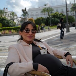 Ana Brenda Contreras Instagram - Baby moon / boda cass / shopping de bolita 🌙 🧸✨
Los dos solitos antes de que familia se nos haga de 7 🤍 🔗