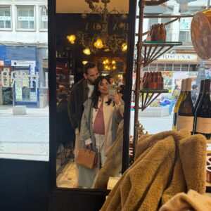 Ana Brenda Contreras Instagram - Baby moon / boda cass / shopping de bolita 🌙 🧸✨
Los dos solitos antes de que familia se nos haga de 7 🤍 🔗