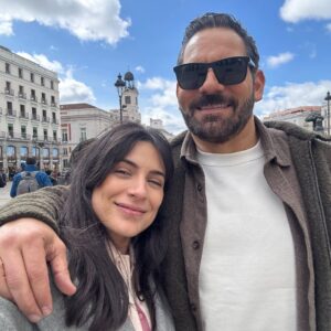 Ana Brenda Contreras Instagram - Baby moon / boda cass / shopping de bolita 🌙 🧸✨
Los dos solitos antes de que familia se nos haga de 7 🤍 🔗