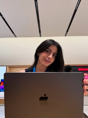 Anahita Karanjia Instagram - my favouriteee tech brand is opening its 4th store in India tomorrow!!! Koregaon park, say hello 🥰 @apple
📍KOPA, Koregaon park