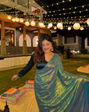 Anam Darbar Instagram - what a night 🤩💙
#sangeet #wedding
