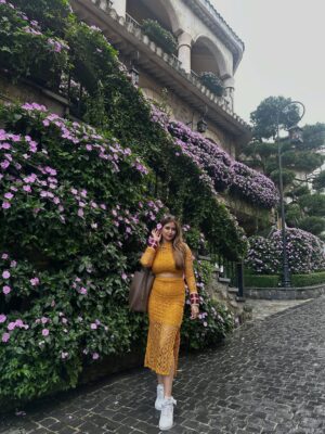 Ananya Thappa Mahajan Instagram - đź’›