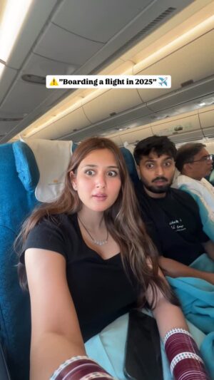 Ananya Thappa Mahajan Instagram - “Dar ka mahool abhi bhi hai”