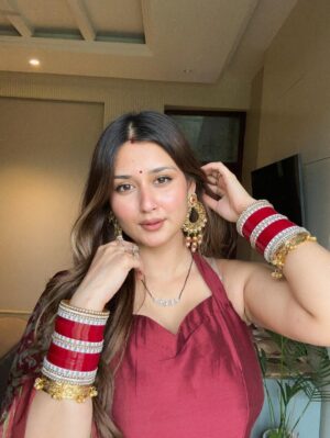 Ananya Thappa Mahajan Instagram - ♥️