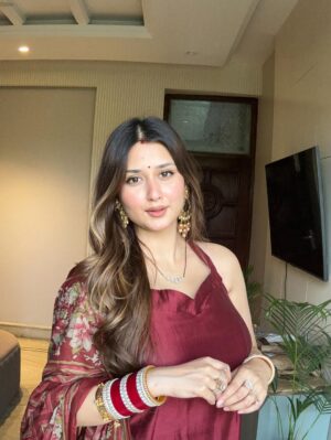 Ananya Thappa Mahajan Instagram - ♥️