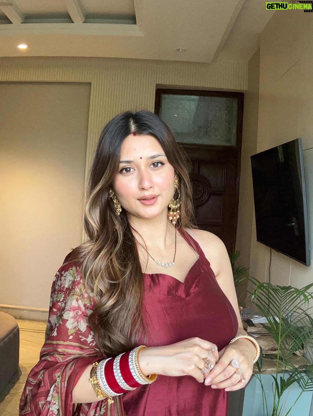 Ananya Thappa Mahajan - 56K Likes - ♥️