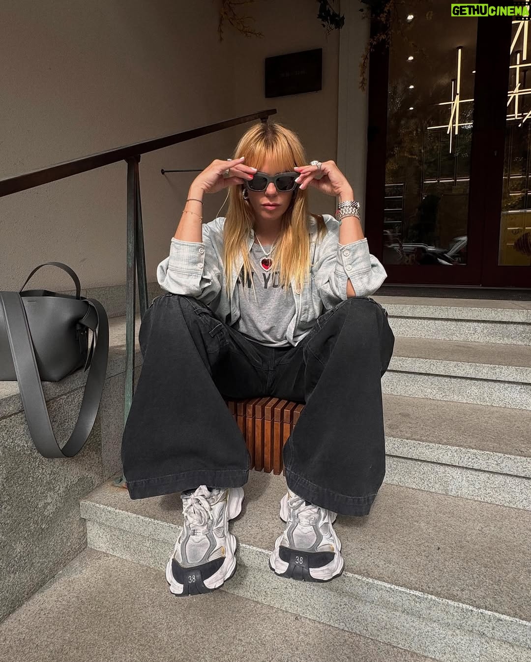 Anastasiya Stotskaya - 3.5K Likes - 🪮