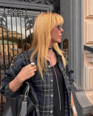 Anastasiya Stotskaya Instagram - 🚪