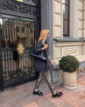Anastasiya Stotskaya Instagram - 🚪