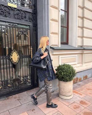 Anastasiya Stotskaya Instagram - 🚪